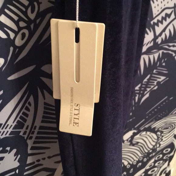 Dark navy blue velvet cocktail dress - Picture 3 of 4